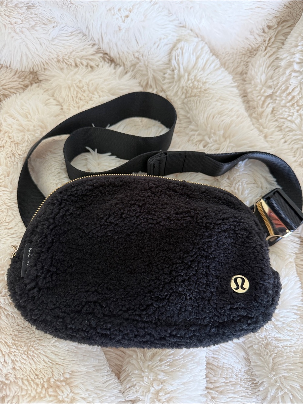 lululemon athletica Black Sherpa Crossbody Belt Bag with Gold Accent